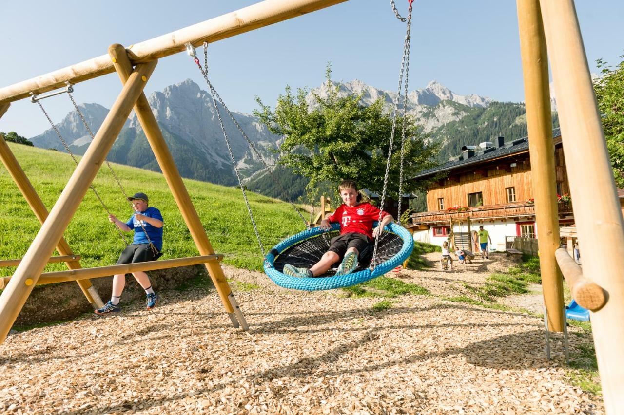 Gasthof Kronreith Maria Alm am Steinernen Meer Bagian luar foto